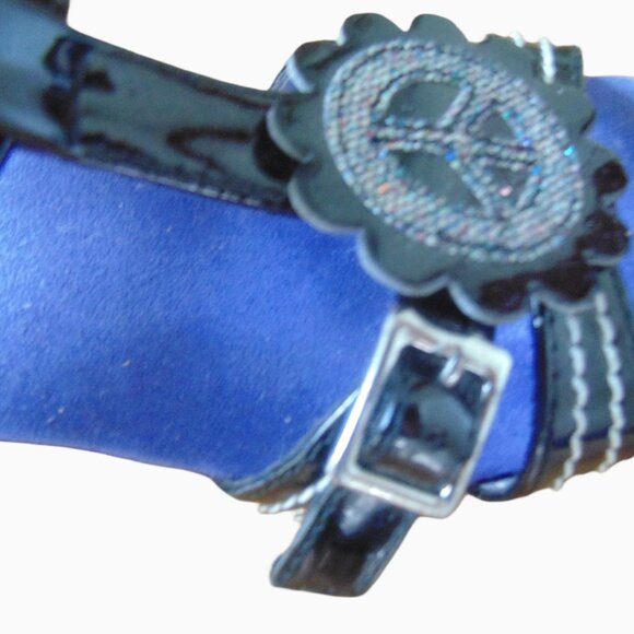 KIDS HUSH PUPPIES BLACK PATENT LEATHER SANDALS W/PEACE SYMBOLS SIZE 1M - Picture 5 of 15